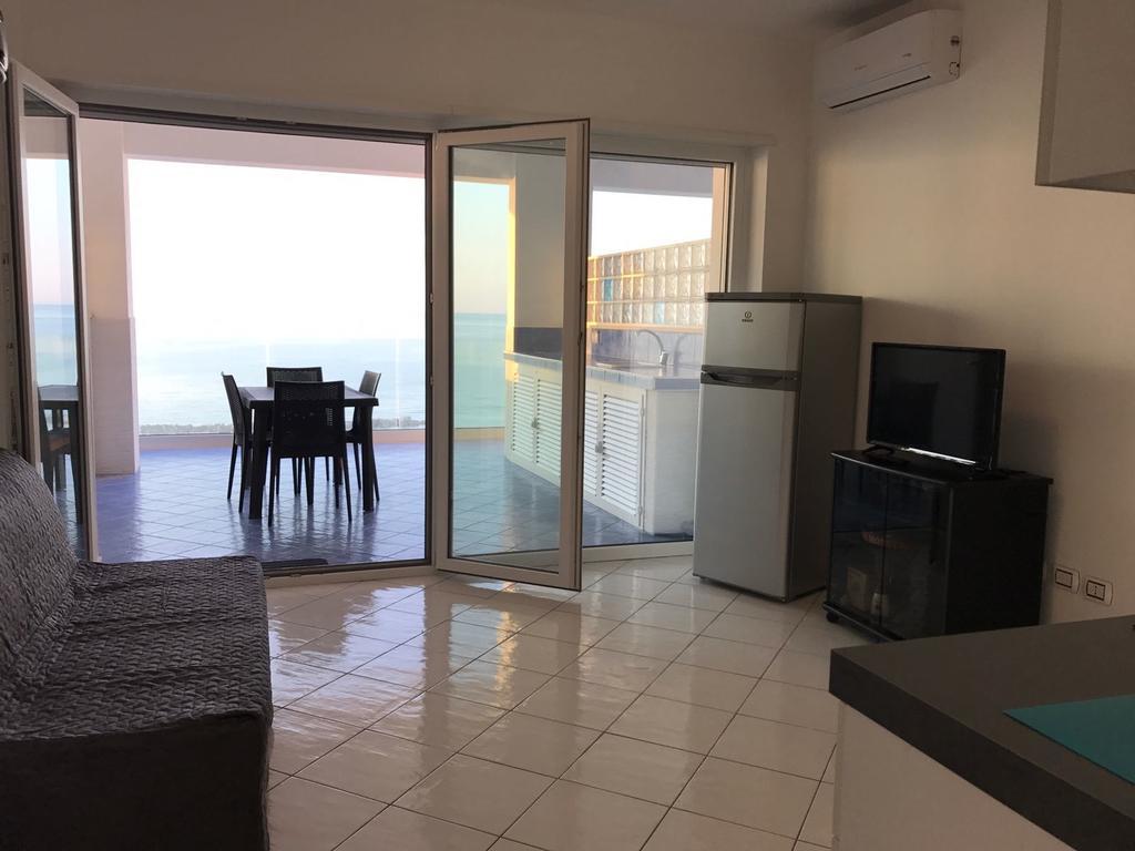 Apartment Sea View テルモリ エクステリア 写真